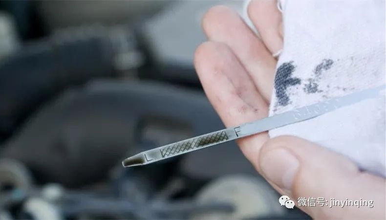 原装进口机油|发动机烧机油是由哪些原因造成的?