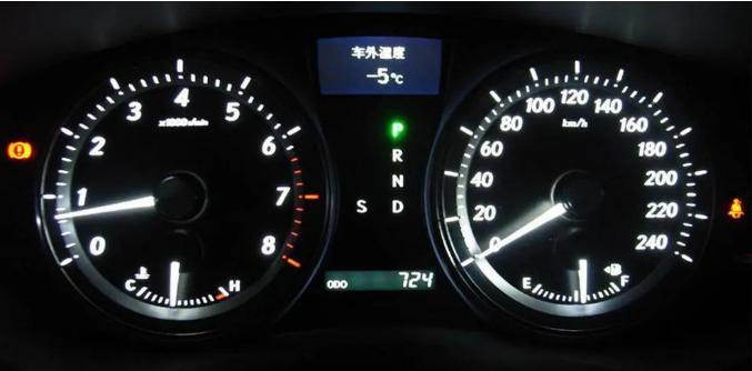 进口品牌润滑油加盟|为什么不建议车辆长时间怠速？