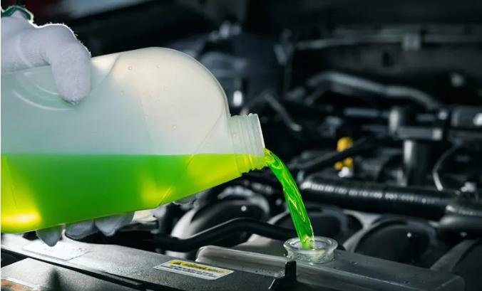 德国进口机油代理|发动机防冻液多就换一次？