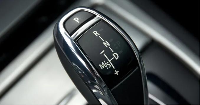 德国润滑油代理|为什么买车时AT变速箱比较受欢迎？